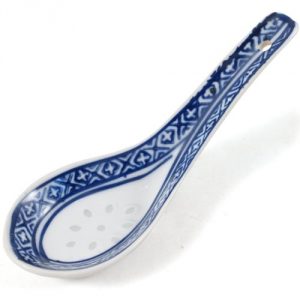 White-Porcelain-Blue-Patterned-Asian-Soup-Spoons-Set-of-4-0